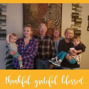 Meet your Posher, Pam